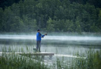 Angler am Grossen Lychensee.